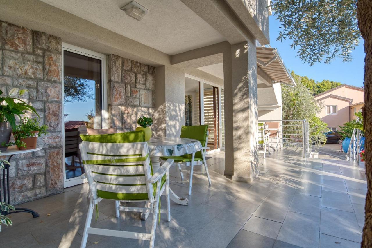 Apartman Marija Lux Sveti Stefan Esterno foto