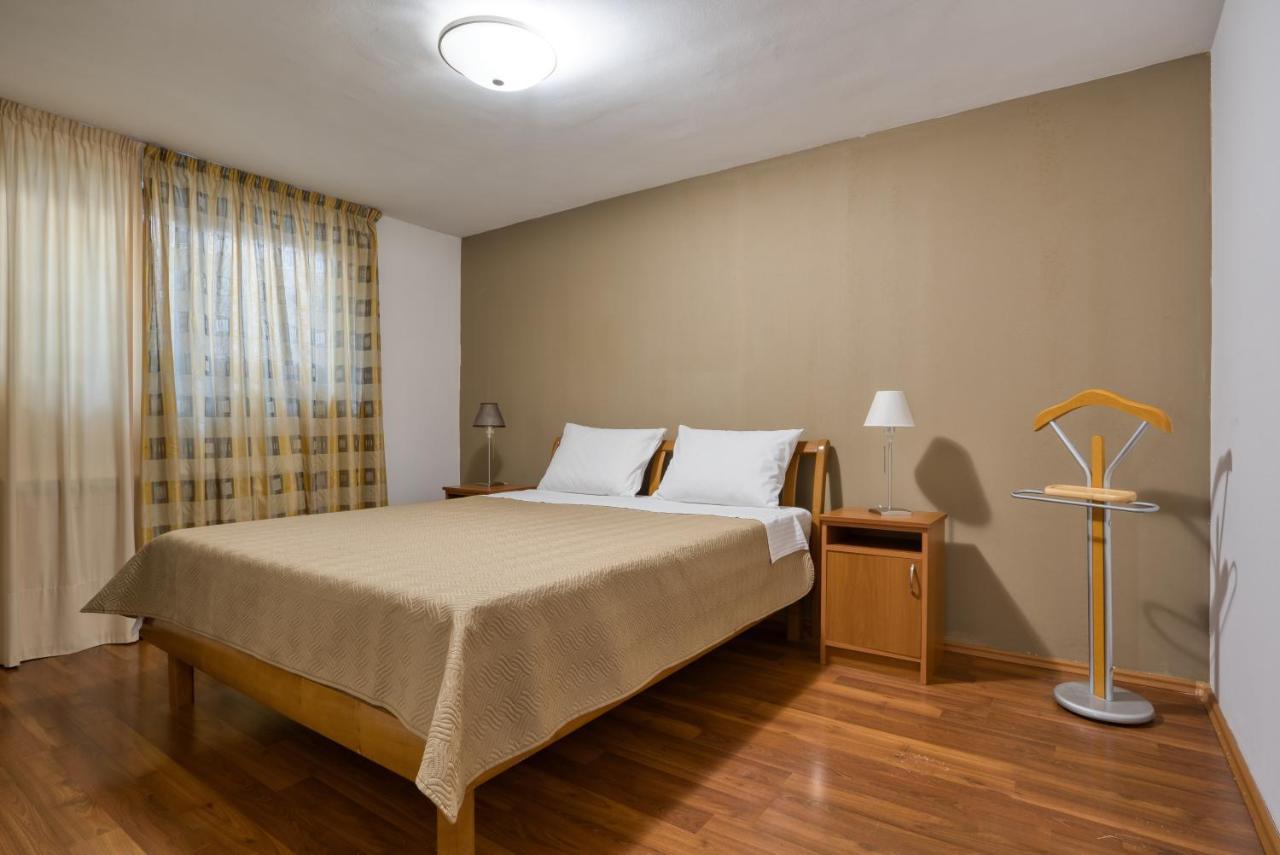 Apartman Marija Lux Sveti Stefan Esterno foto