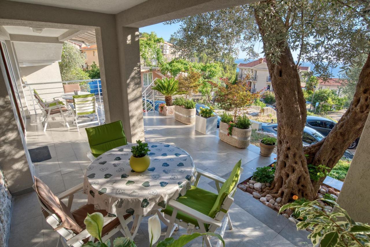 Apartman Marija Lux Sveti Stefan Esterno foto